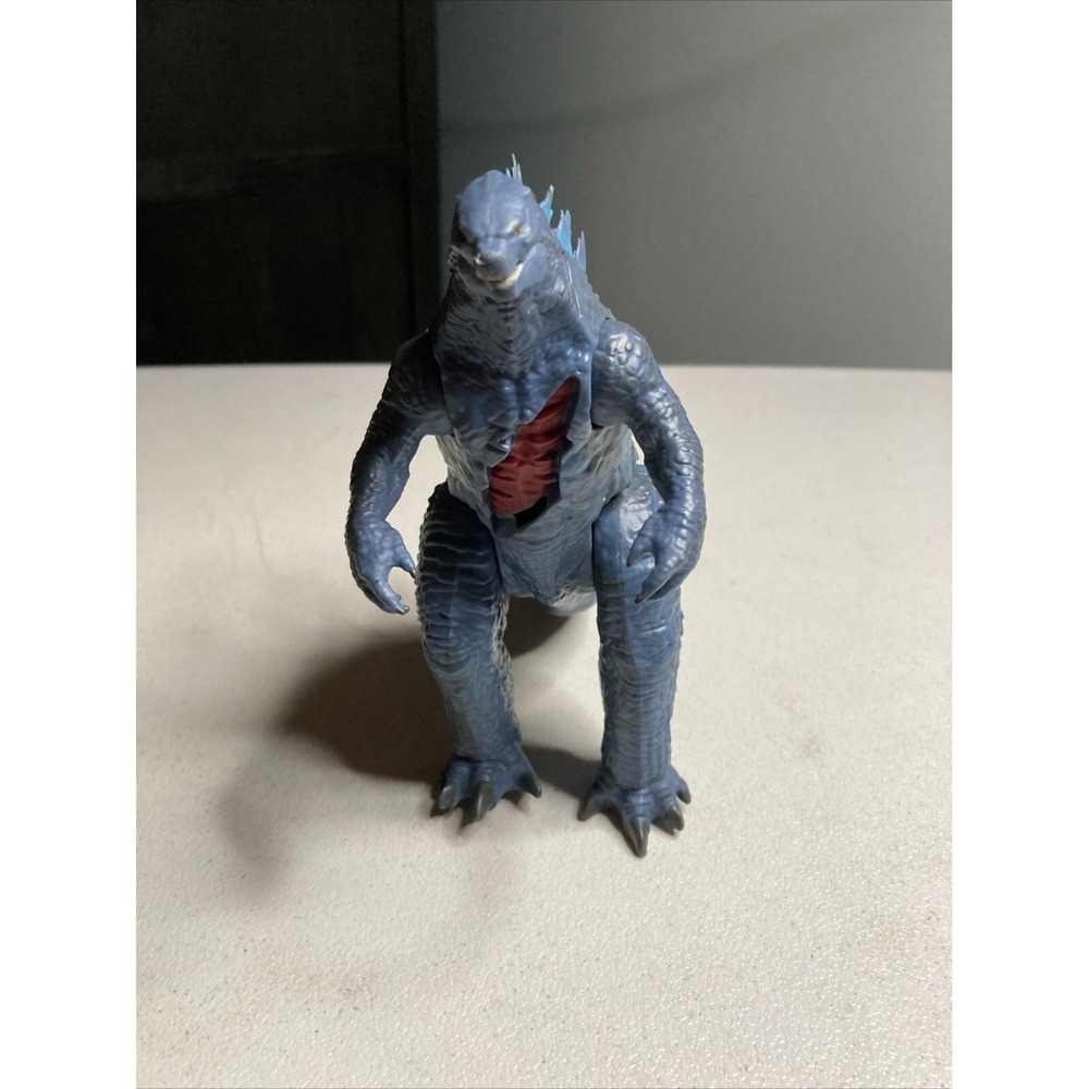 2020 Playmates TOHO Godzilla 11 inch from head to tail Moveable Action Figure